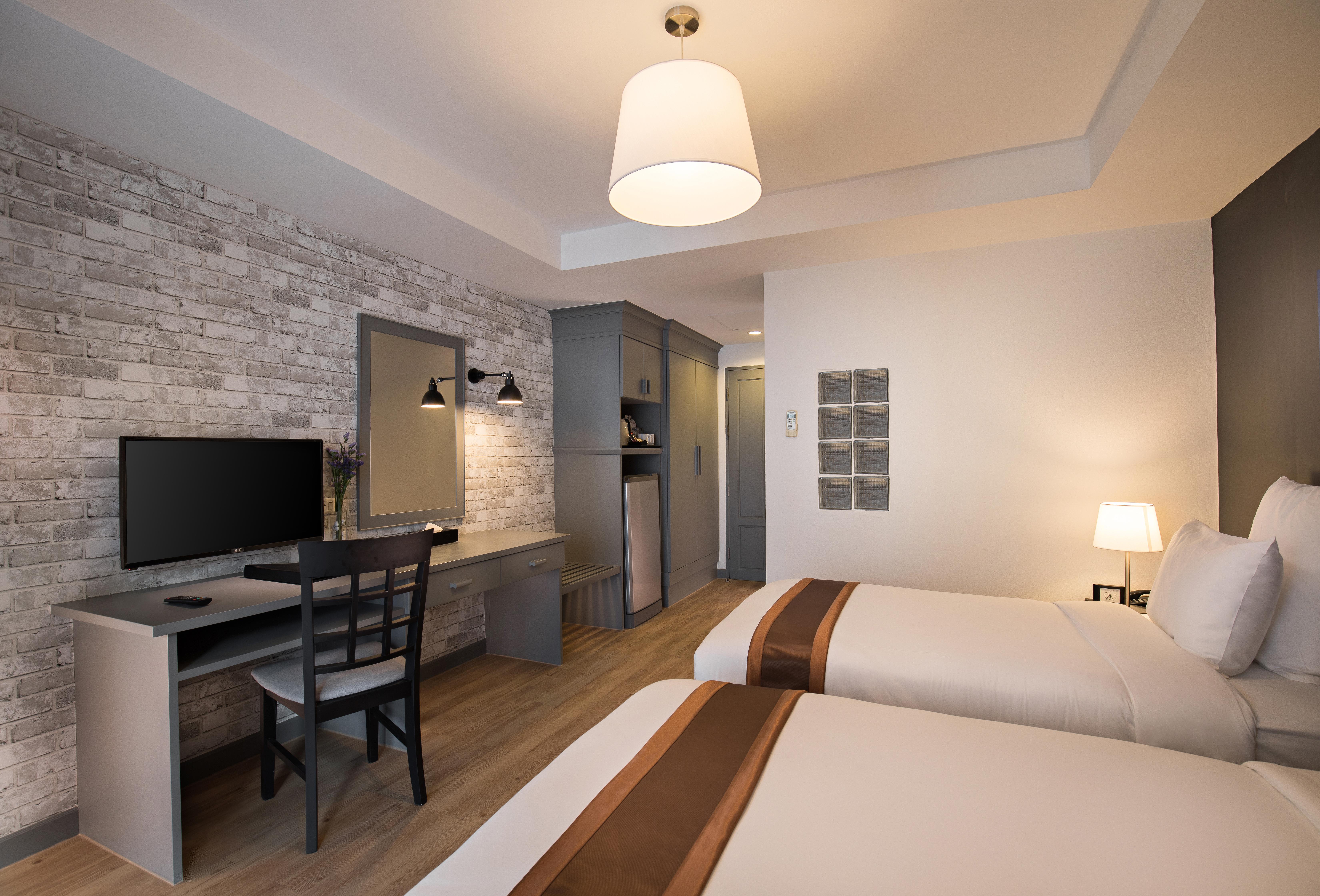 Journeyhub Pattaya Central Экстерьер фото