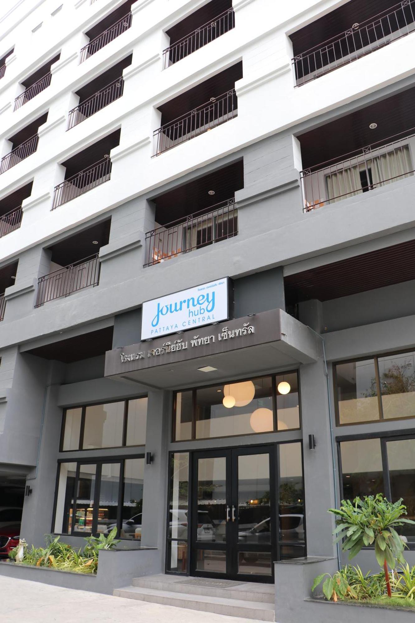 Journeyhub Pattaya Central Экстерьер фото