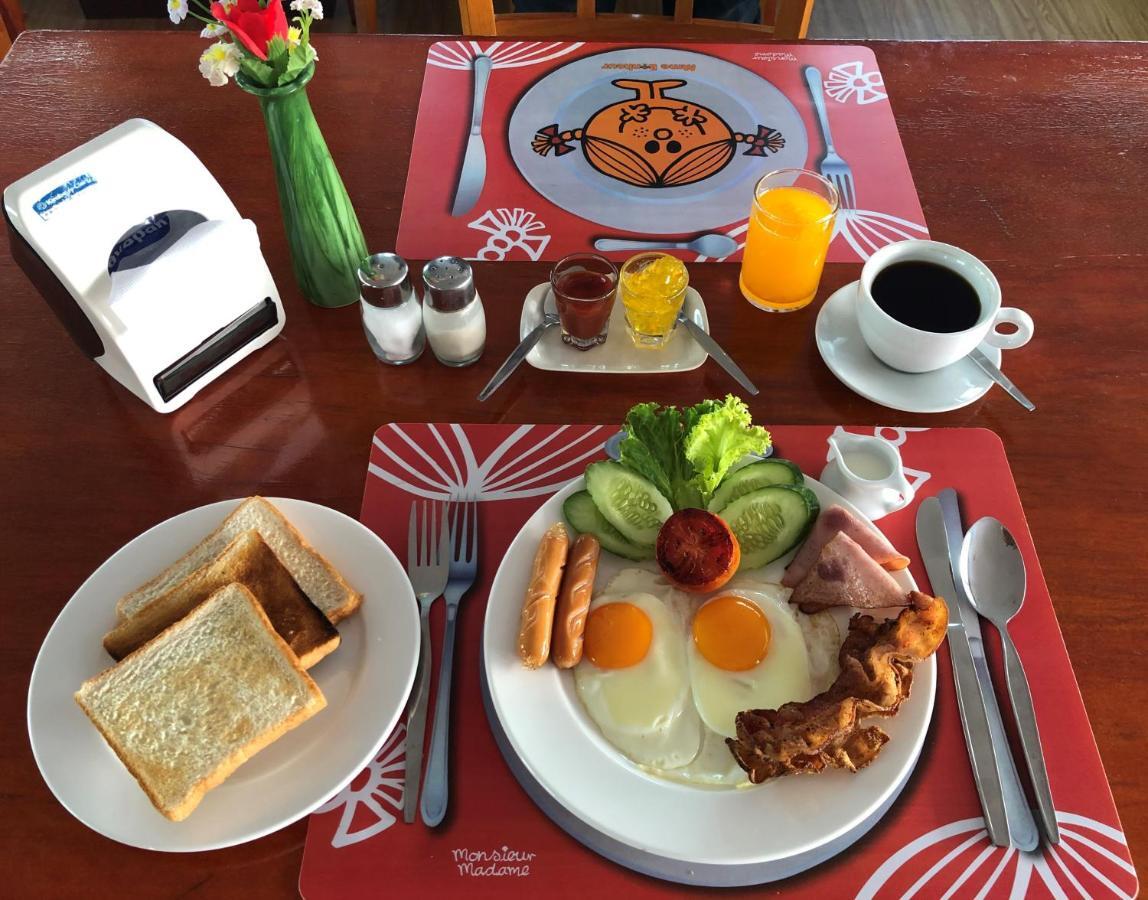 Journeyhub Pattaya Central Экстерьер фото